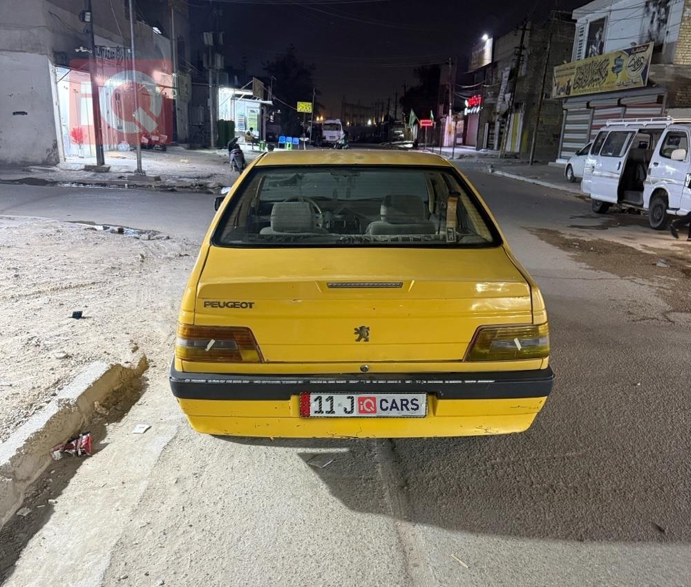 بيجو 405